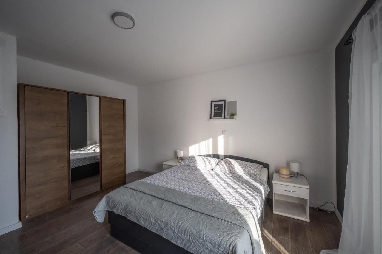 Hedonist Apartment Sibenik Exterior photo